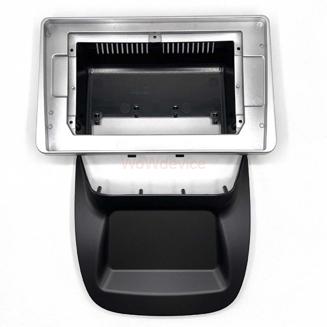 Рамка магнитолы 10.2" (цв.Серебристо-черный) для NISSAN Almera, Sentra 2000-2006