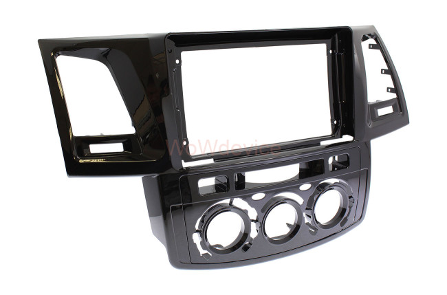Рамка магнитолы 9.0" (цв.Глянцевый Черный) для TOYOTA Hilux, Fortuner, SW4 2008-2015 Рамка магнитолы 9.0" (цв.Глянцевый Черный) для TOYOTA Hilux, Fortuner, SW4 2008-2015