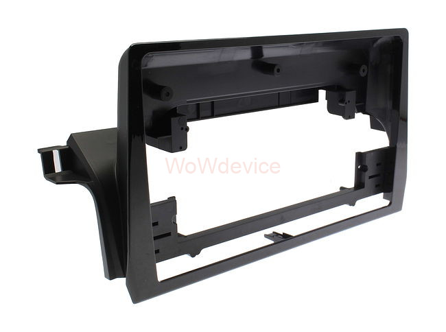 Рамка магнитолы 10.2" (цв.Глянцевый Черный) для TOYOTA Camry 2021+ Левый руль