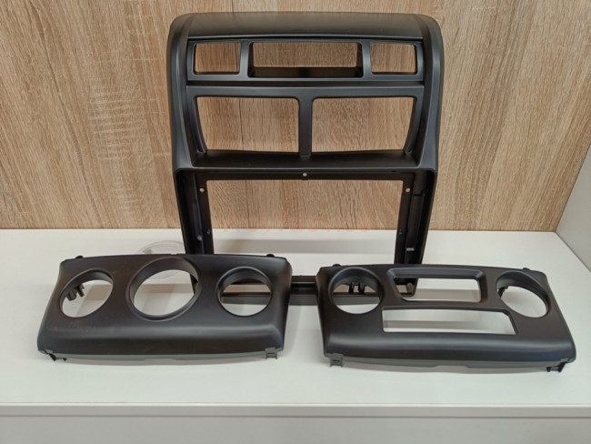 Штатная магнитола Teyes CC3 6/128 Kia Sportage 2 (2007-2009) Штатная магнитола Teyes CC3 6/128 Kia Sportage 2 (2007-2009)