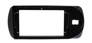 Рамка магнитолы 9.0" (цв.Серебро) для TOYOTA Vitz 2014+ Правый руль