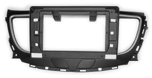 Рамка магнитолы 10.2" (цв.Черный и Серебристый) для BUICK Lacrosse 2016+