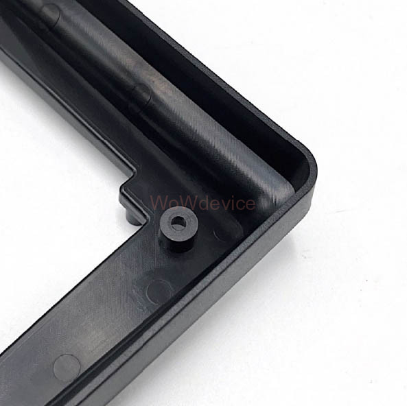 Рамка магнитолы 9.0" (цв.Черный) для HYUNDAI Coupe, Tuscani (GK) 2002-2005 Рамка магнитолы 9.0" (цв.Черный) для HYUNDAI Coupe, Tuscani (GK) 2002-2005