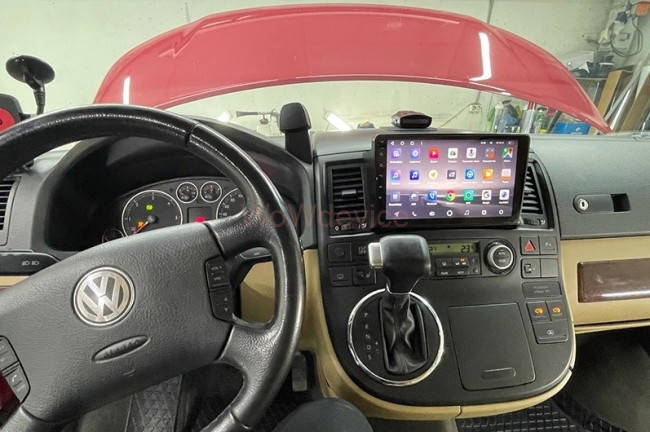 Штатная магнитола Teyes CC2 Plus 4/64 Volkswagen Multivan T5 (2003-2015)