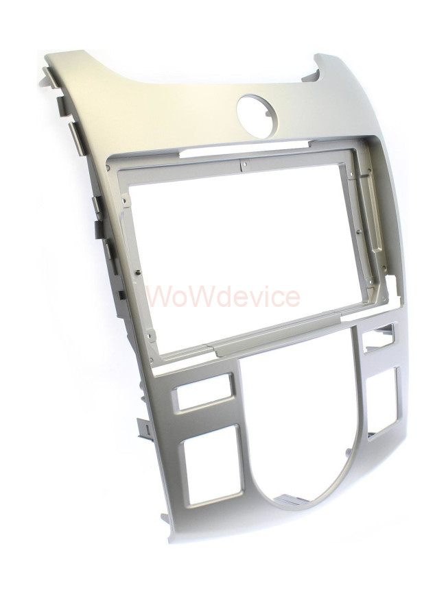 Рамка магнитолы 9.0" (цв.Серебро) для KIA Cerato (TD), Forte (TD), Naza Forte 2009-2012 Климат Рамка магнитолы 9.0" (цв.Серебро) для KIA Cerato (TD), Forte (TD), Naza Forte 2009-2012 Климат