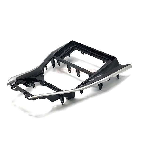 Рамка магнитолы 10.2" (цв.Глянцевый Черный) для TOYOTA Harrier 2017+ Рамка магнитолы 10.2" (цв.Глянцевый Черный) для TOYOTA Harrier 2017+