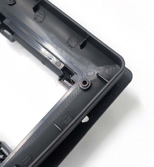 Рамка магнитолы 9.0" (цв.Черный) для SAAB 9-5 2005-2011 Рамка магнитолы 9.0" (цв.Черный) для SAAB 9-5 2005-2011