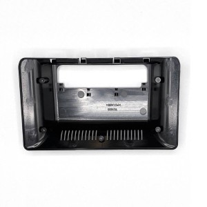 Рамка магнитолы 10.2" (цв.Серебристо-черный) для NISSAN Almera, Sentra 2000-2006