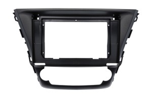 Рамка магнитолы 10.2" (цв.Черный и Серебристый) для TOYOTA Avensis (T270) 2015-2018