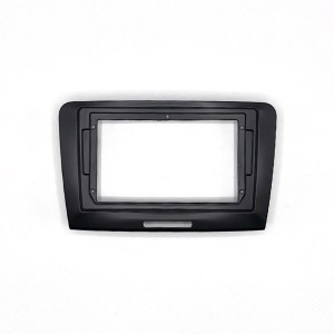 Рамка магнитолы 9.0" (цв.Черный) для SKODA SuperB 2008-2015