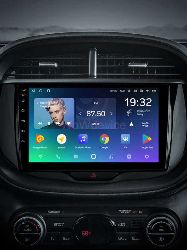 Штатная магнитола Teyes SPRO Plus 6/128 Kia Soul (2019-2020) Штатная магнитола Teyes SPRO Plus 6/128 Kia Soul (2019-2020)