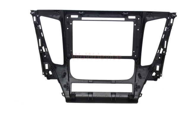 Рамка магнитолы 9.0" (цв.Глянцевый Черный) для MITSUBISHI Pajero Sport 2015+